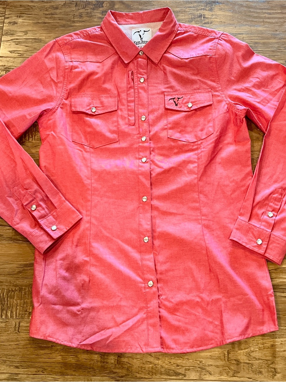 NWOT Cow Boss Ranchwear: The Clara slim fit pearl snap